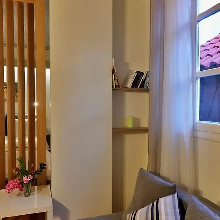 Helianthi Ханья (Крит)